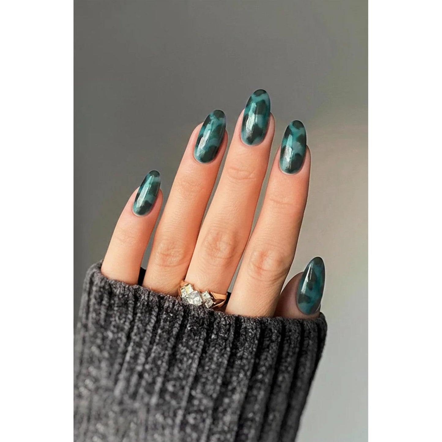 Emerald Amber Peacock Green Press-On Nails | Glossy Reusable & Non-Toxic