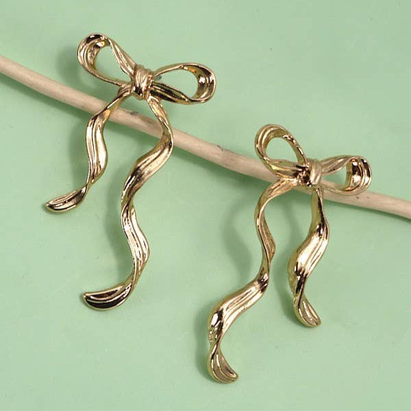 Hammered Long Coquettecore Bow Ribbon Drop Earrings in Gold Plating | 2" Long