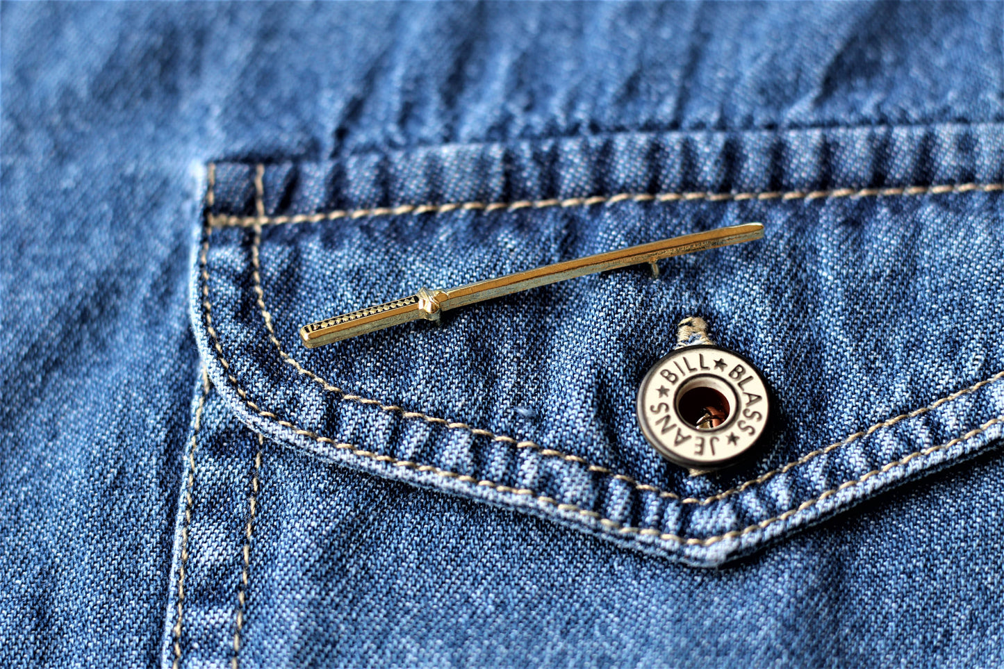 Katana Enamel Pin | Kill Bill & Samurai Jack Fan Pin