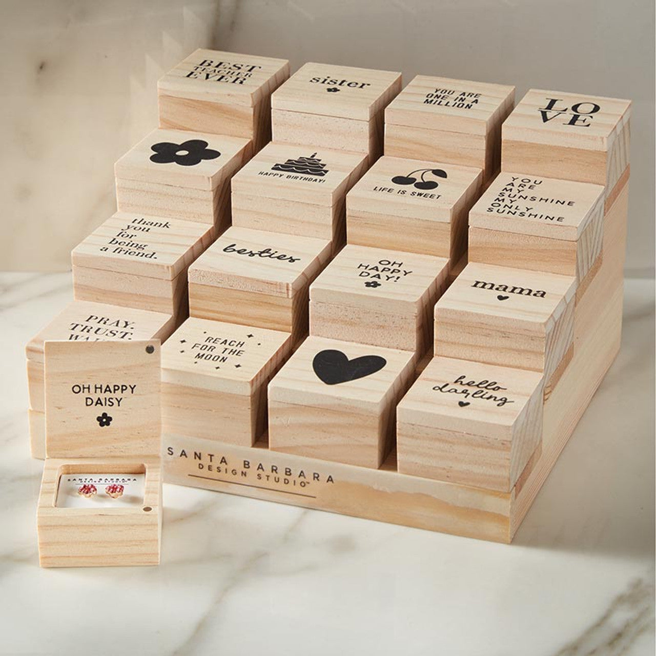 Sister Treasure Box Earrings | Flower Wreath-shaped Earrings | Giftable