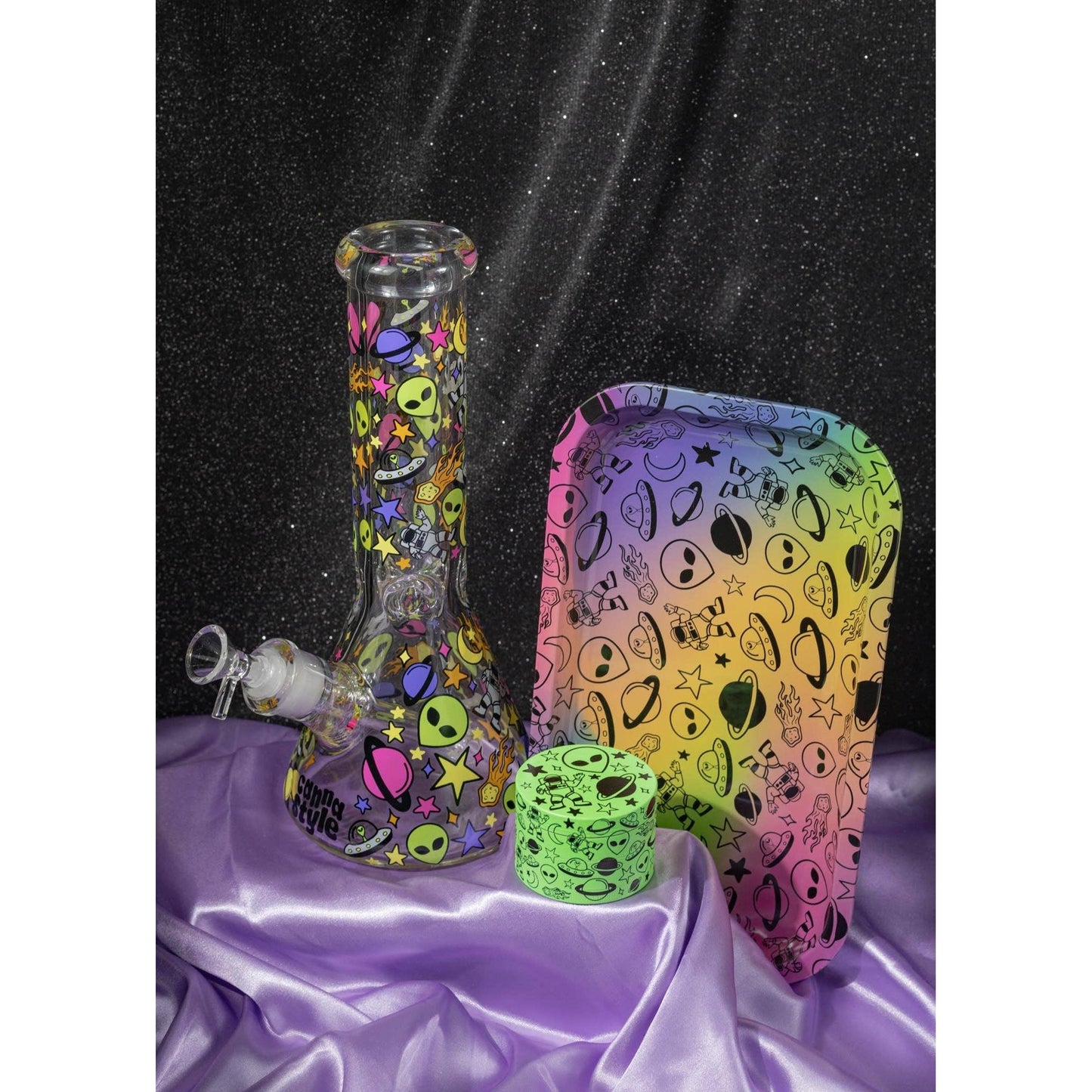 Space Doodle Rolling Tray | Celestial Aliens UFOs Metal Catchall Server Tray | 10" x 6"