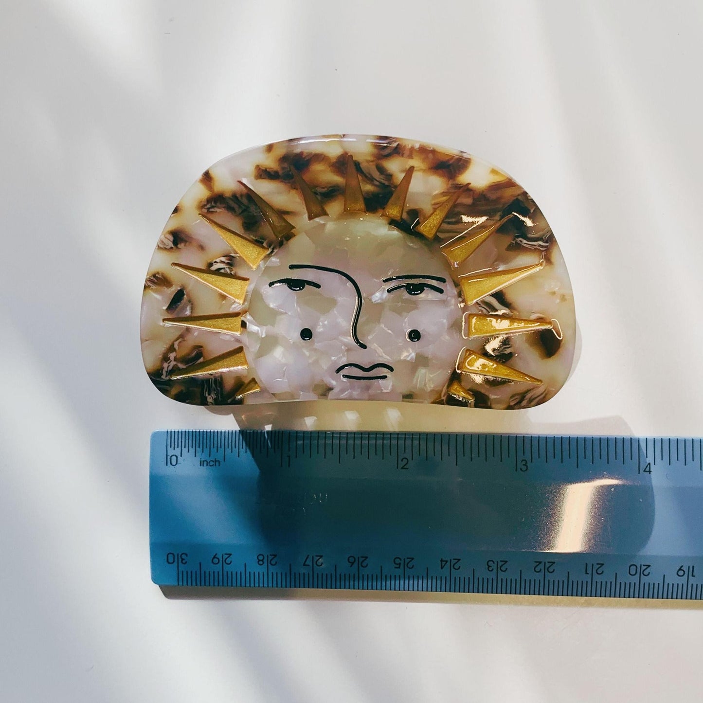 Velvet Claws Mr. Golden Sun Hair Clip | Claw Clip in Velvet Travel Bag