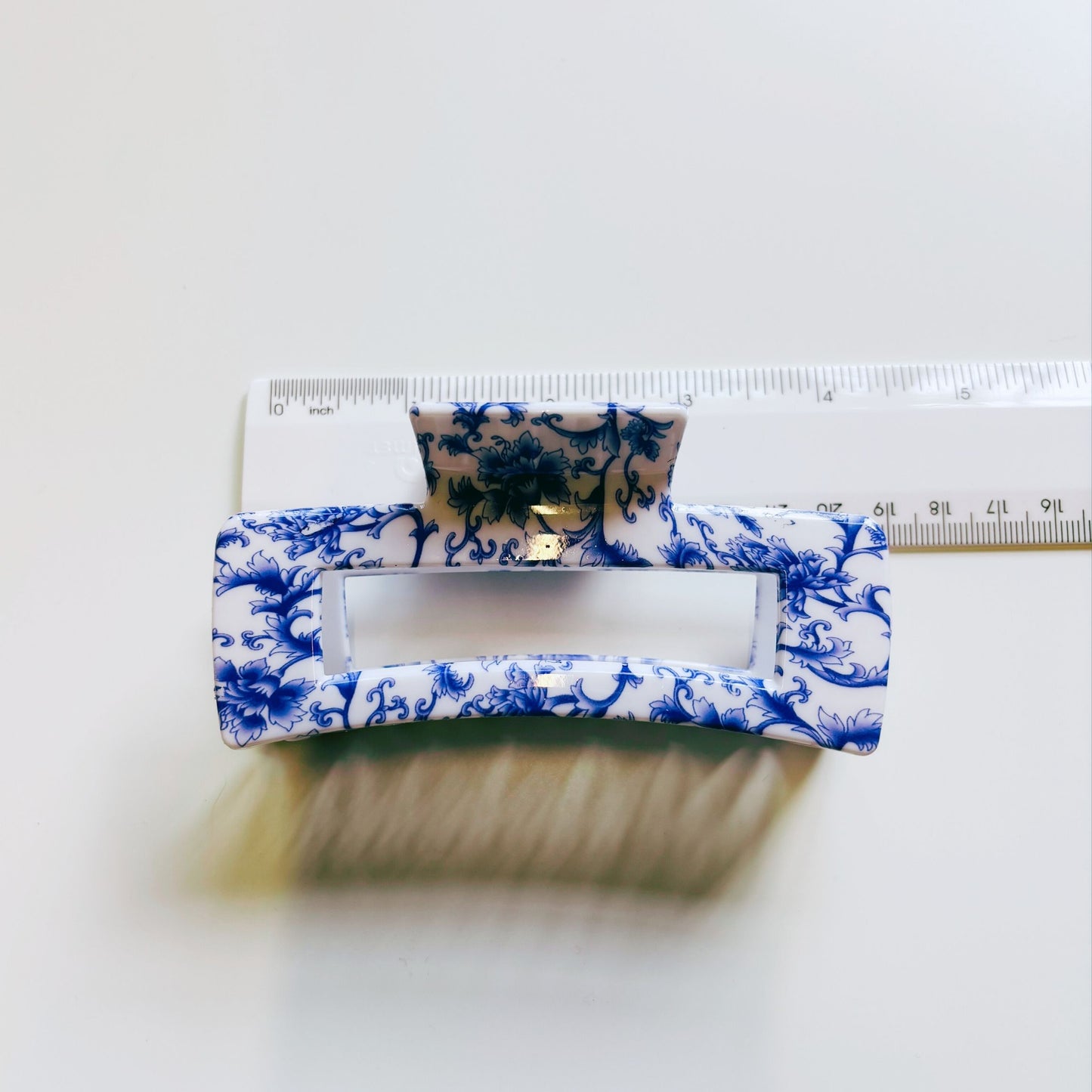 Velvet Claws Painted Pottery Blue Floral Hair Clip | Claw Clip in Velvet Travel Bag