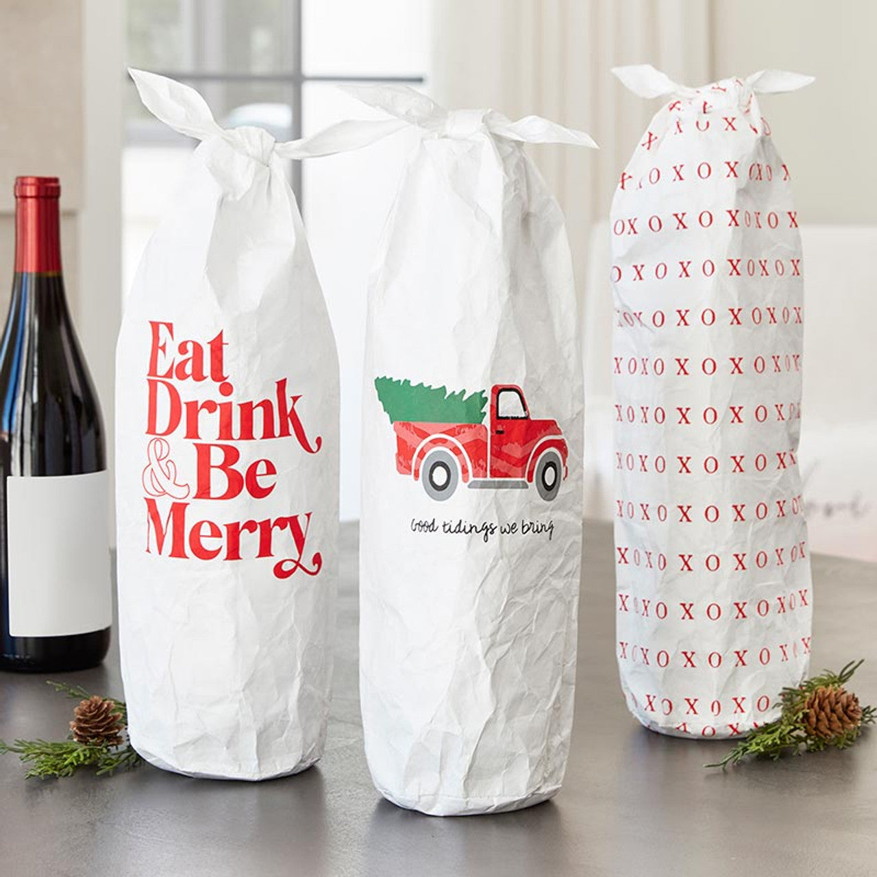 XOXO Tyvek Wine Bag | Waterproof Carrier Beverage Gift Bag | 9" x 3.75"