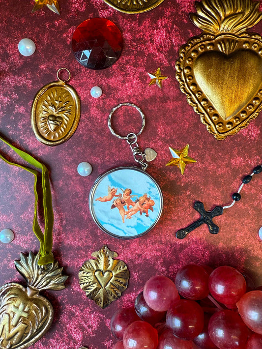 Cherub Ash Tray Keychain | Angel Cherub Pocket Ashtray Keychain | Cute Kitsch Smoking Accessory