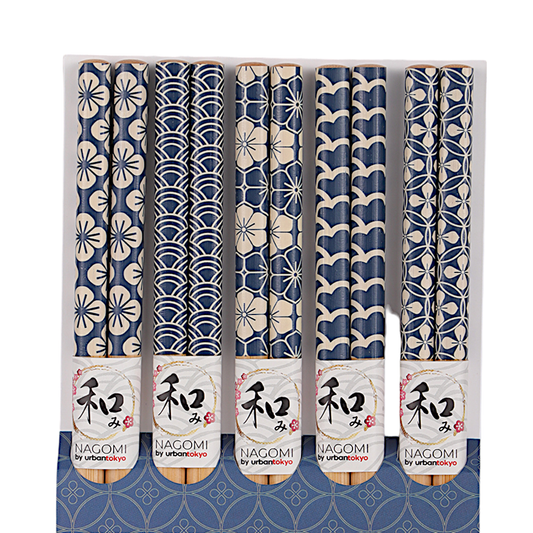 Set of patterned chopsticks with 'Nagomi' branding