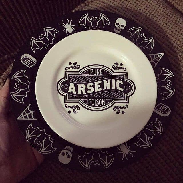 Arsenic Dessert Plate | Victorian-inspired Ceramic Round Dish Plate | 6"