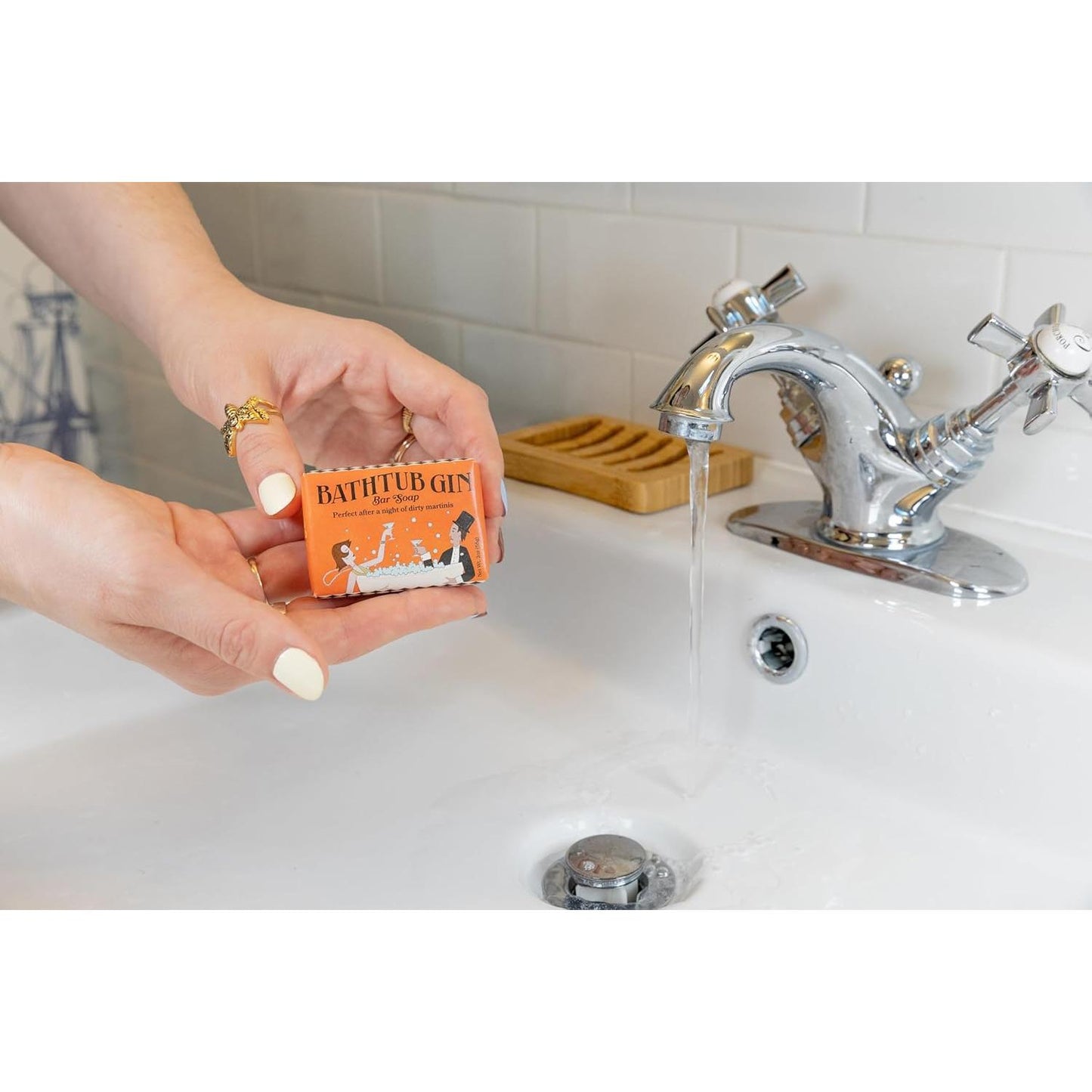 Bathtub Gin Exfoliating Soap in Woodsy Fresh Scent | Body Bath Bar Cleanser | 2 oz.