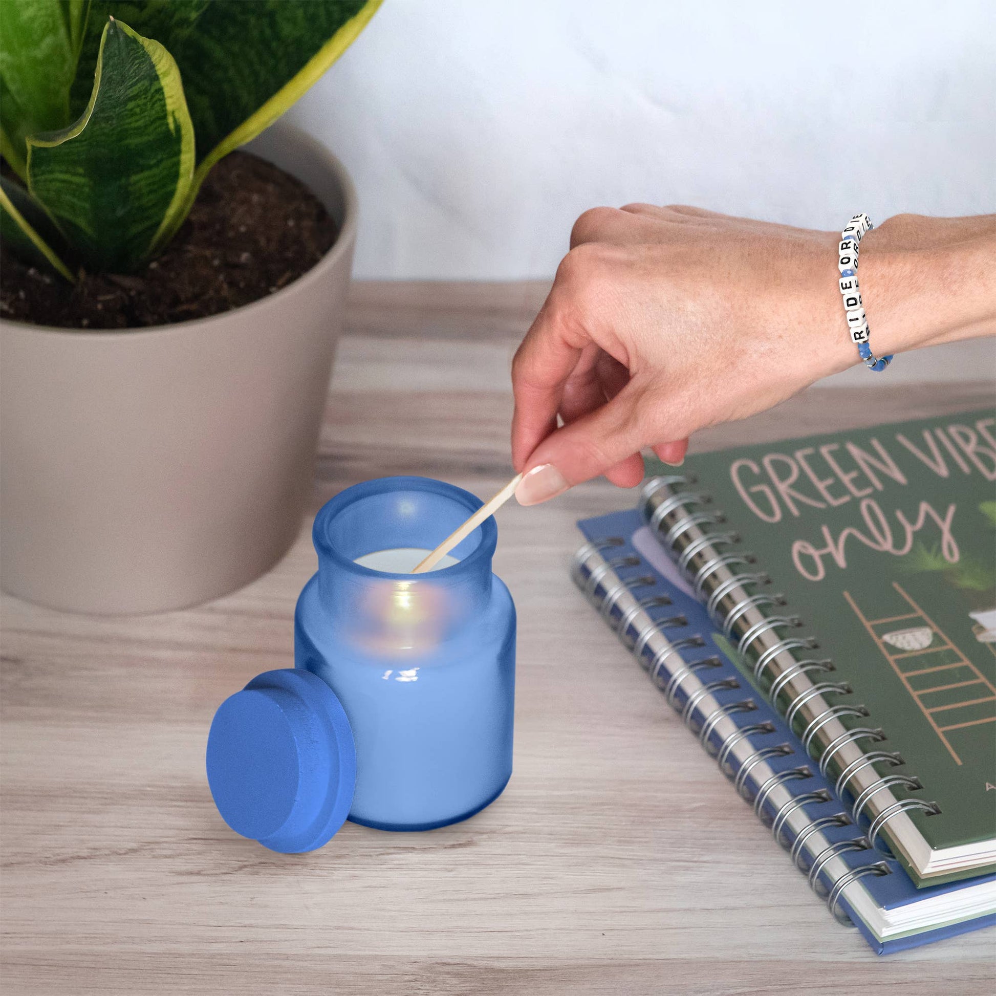 Ride or Die Candle & Bracelet Set | Secnted Candle & Beaded Bracelet Giftable Set