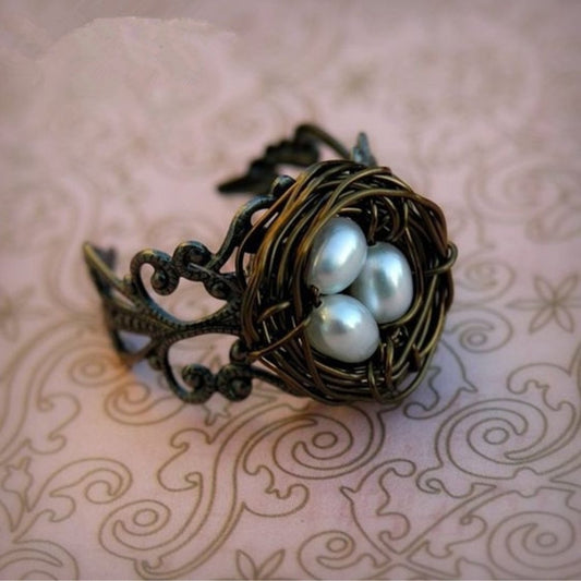 Bird's Nest Ring in Old Gold | Vintage | Adjustable Size | In a Gift Box