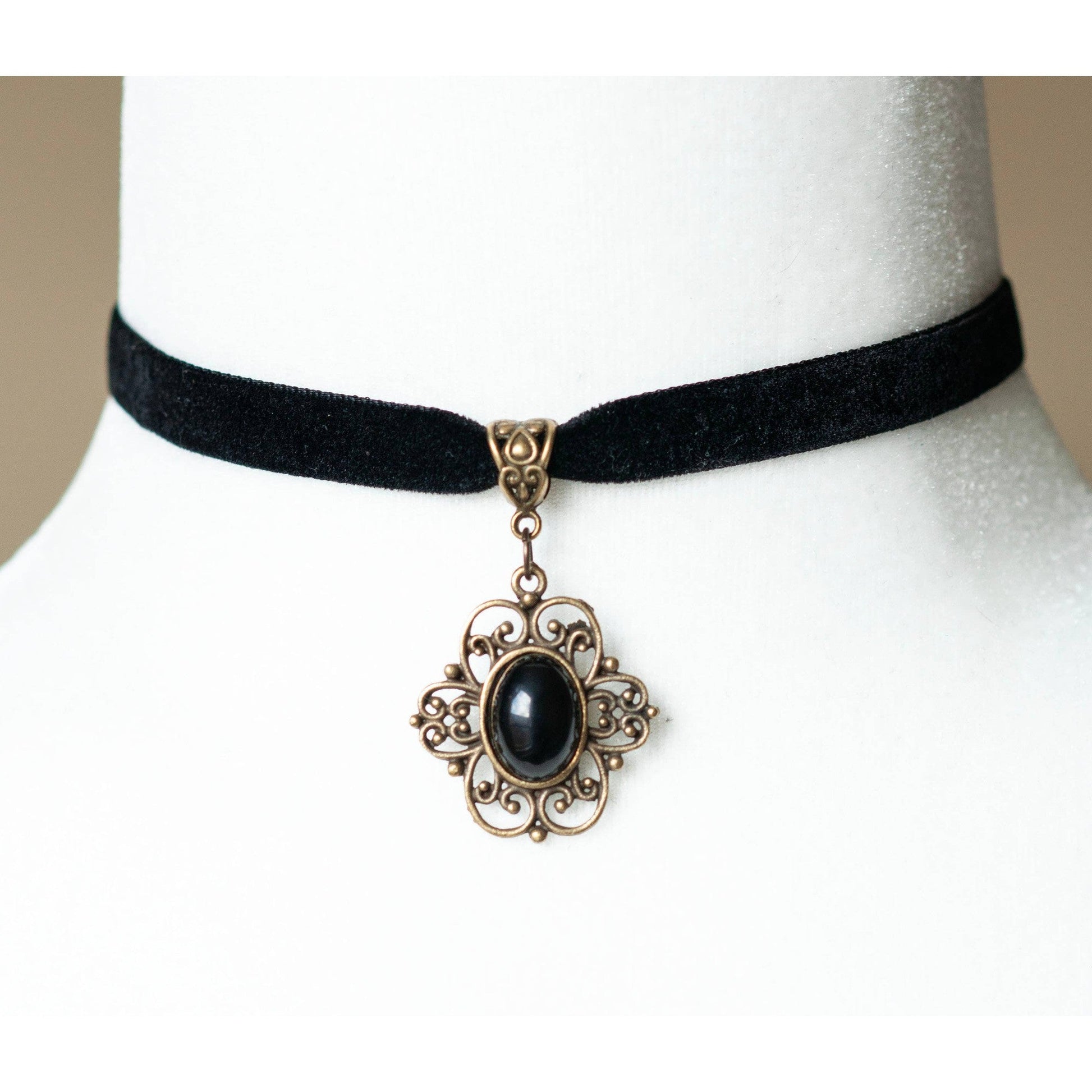 Black Velvet Choker with Agate Pendant in Floral Filigree