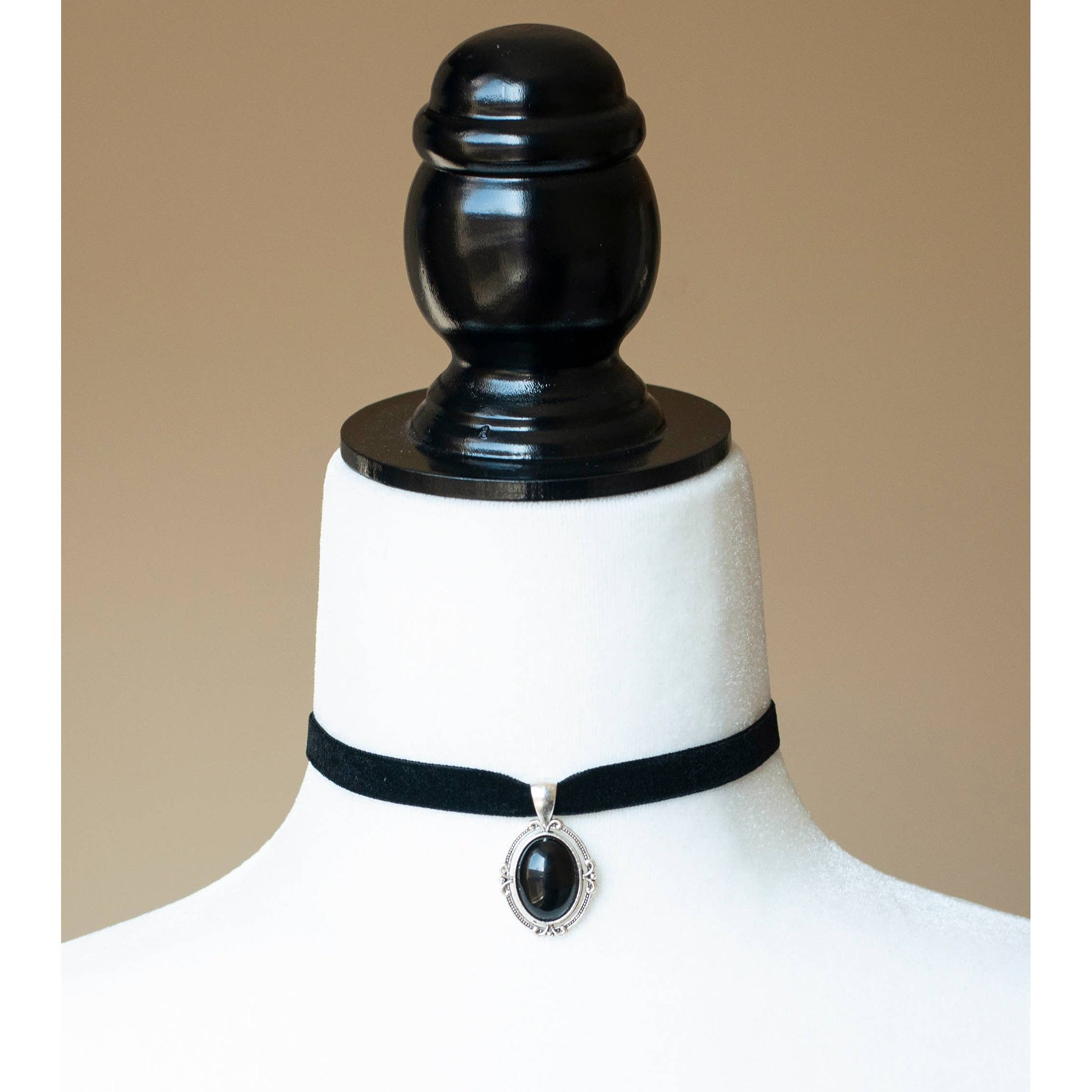 Black Velvet Choker with Agate pendant