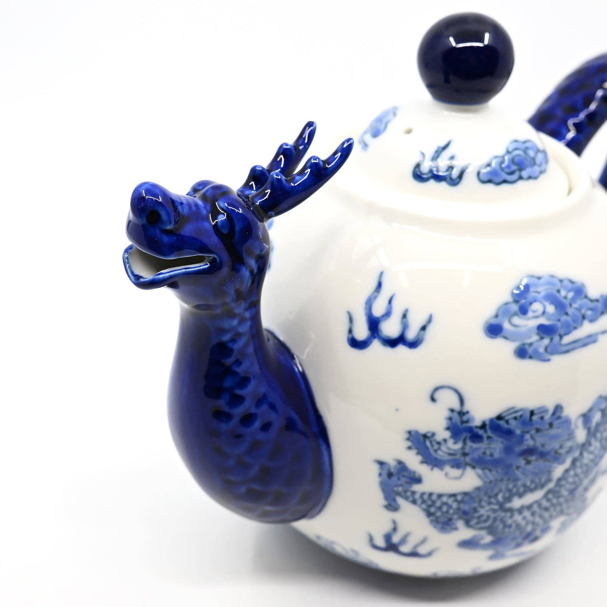 Blue and White Ryu Dragon Porcelain Teapot | 44 fl oz-Urban Tokyo-The Bullish Store