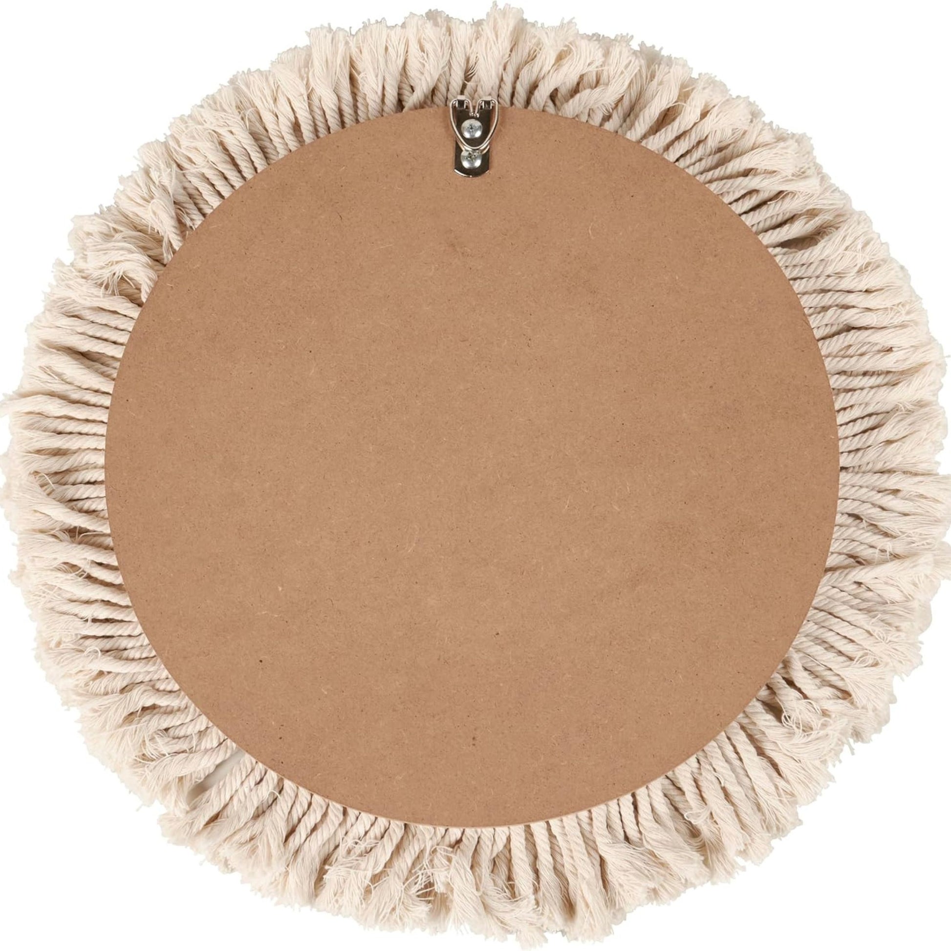 Round cardboard cutout with beige fringe 