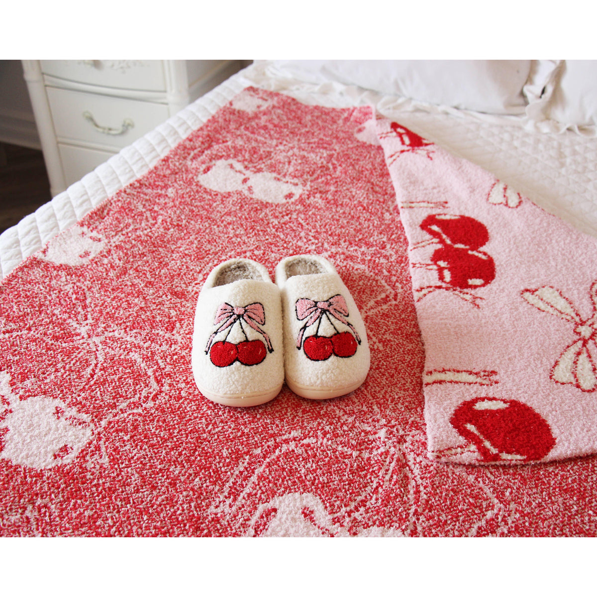 Bows & Cherries Cozy Reversible Blanket Cherry Blossom | Bow-Tastic Gianna 50" x 60"