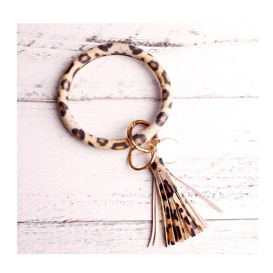 Bracelet-Style Keychain With Tassel (9 Color Options)