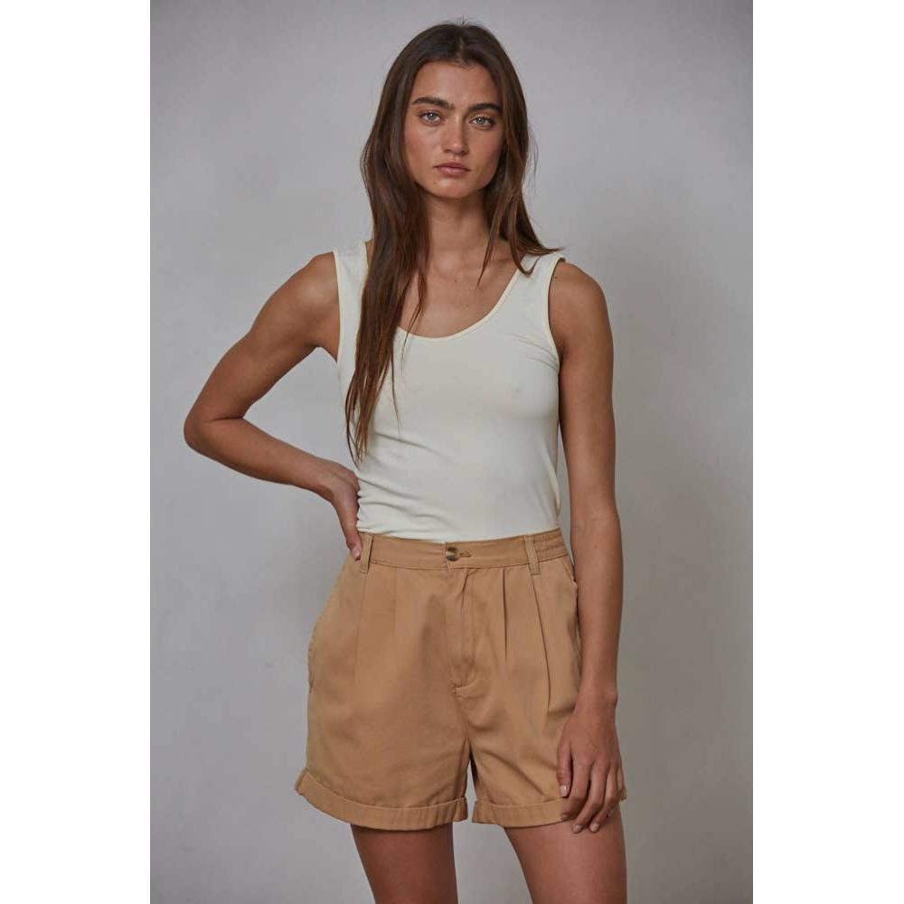 Seamless Reverse U-V Neck Tank Top in Fudge, Burnt Taupe and White