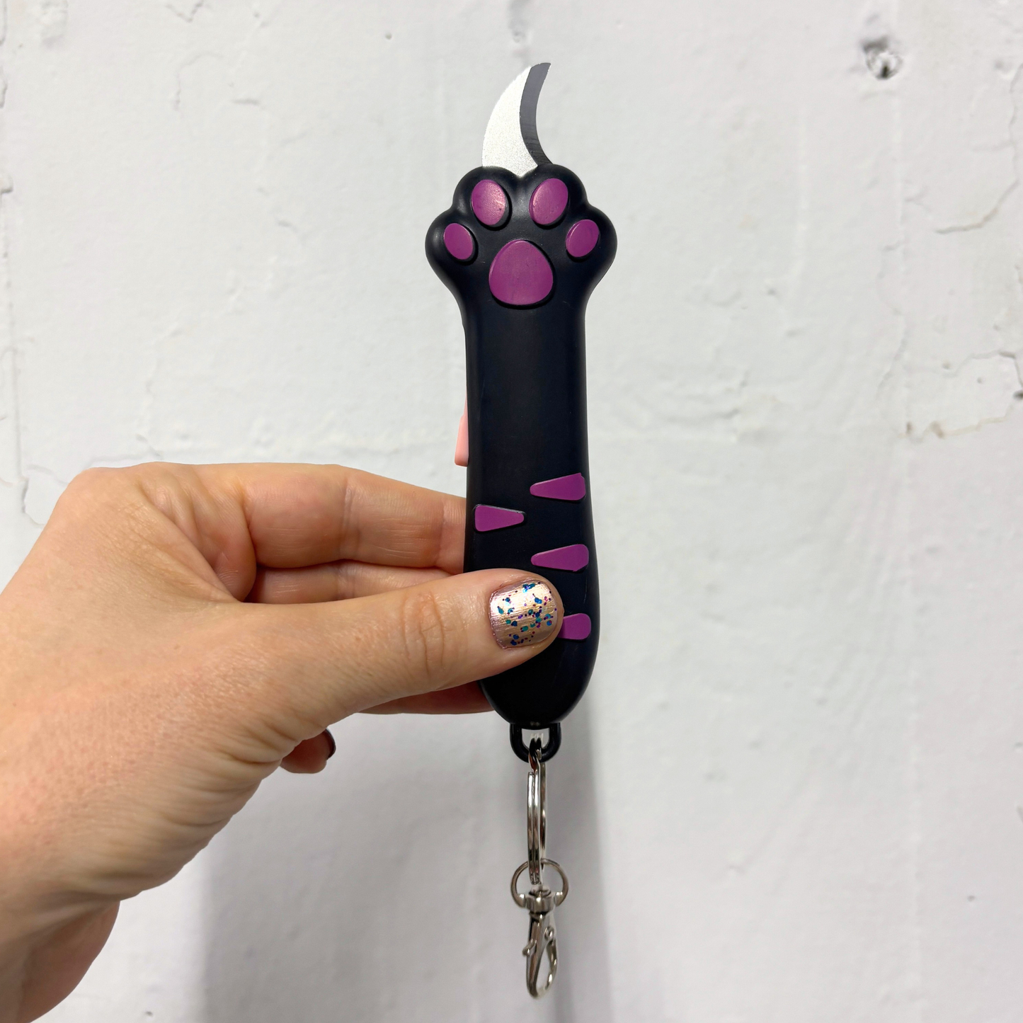 Cat's Paw Box Cutter Keychain | Retractable Blade | 4.6" | Pink & Purple