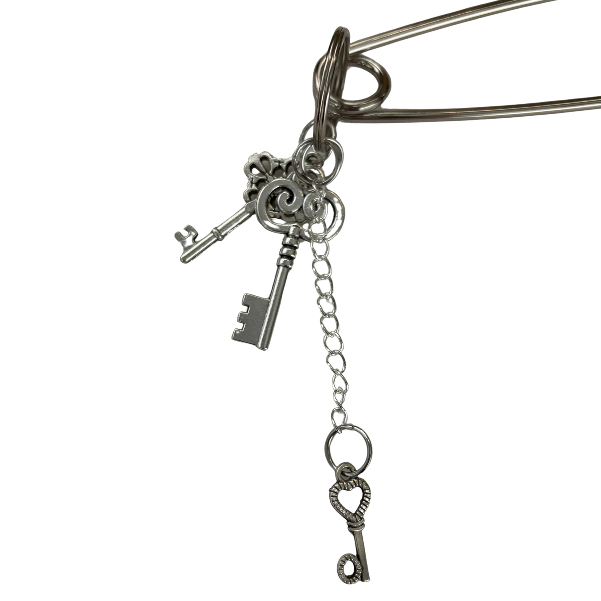 Charmed Safety Pin Hair Clip | Victorian Keys | Handmade | GetBullish