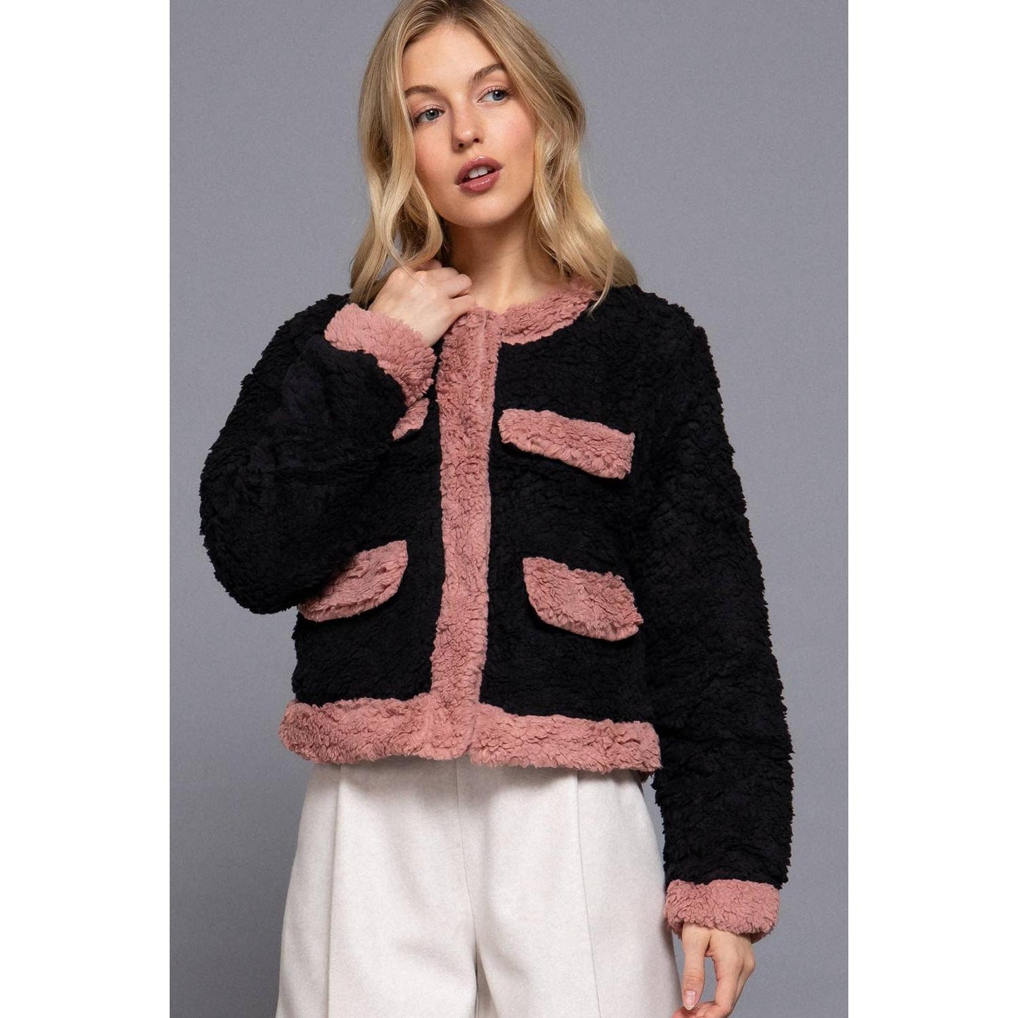 Chic Long Sleeve Faux Fur Jacket with Pocket Details | Soft, Stylish Winter Essential
