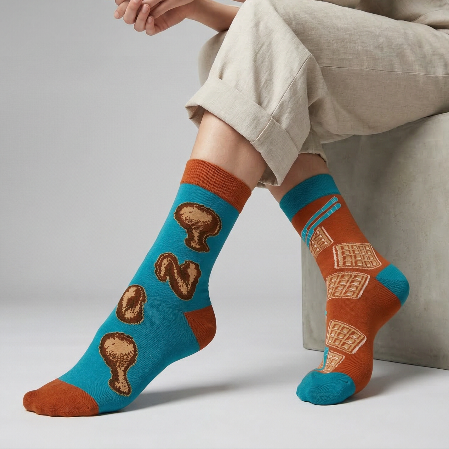 Chicken And Waffles Socks 🐔🧇 | Mismatched Unisex Cotton Socks
