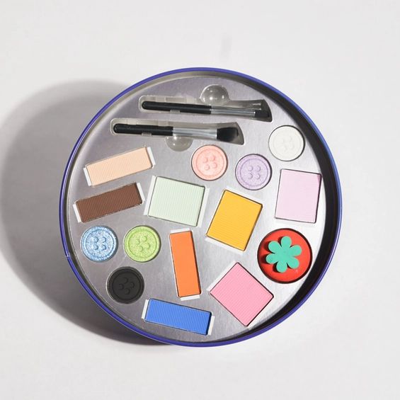 Cookie Tin Creative Beauty Palette Christmas Gift | Giftable Makeup Palette Kit