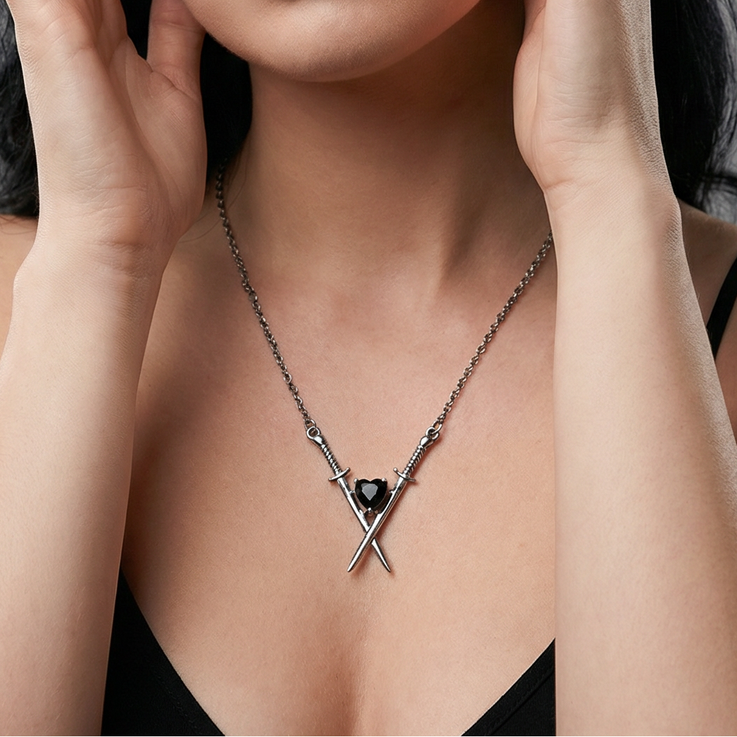 Crossed Swords ⚔️🖤⚔️ Necklace in Silver