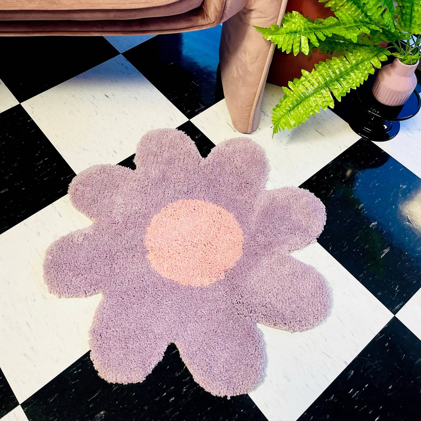 Daisy Ultrasoft Rug in Lavender | Floorcloth Covering | Decorative Wall Mat | 25"