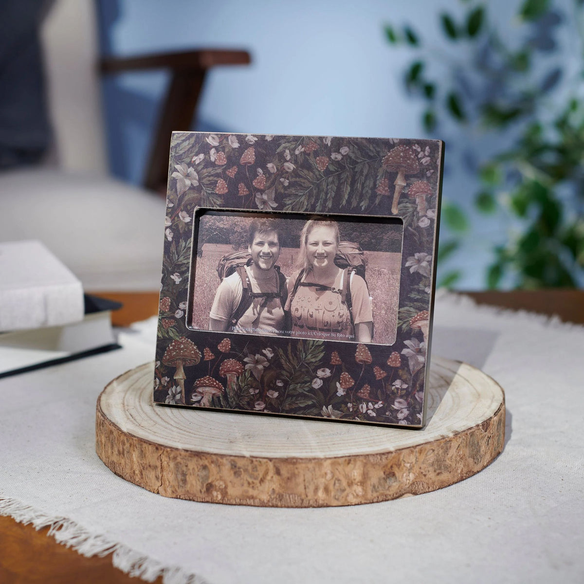 Hidden Garden Photo Frame | Moody Floral Picture Frame | 5" x 3"