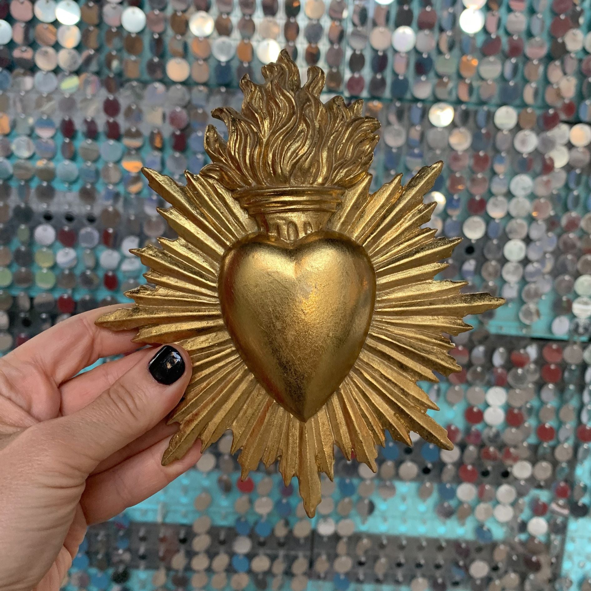 Deco Ex-Voto Gold Wall Hanging Decor | Radiant Heart