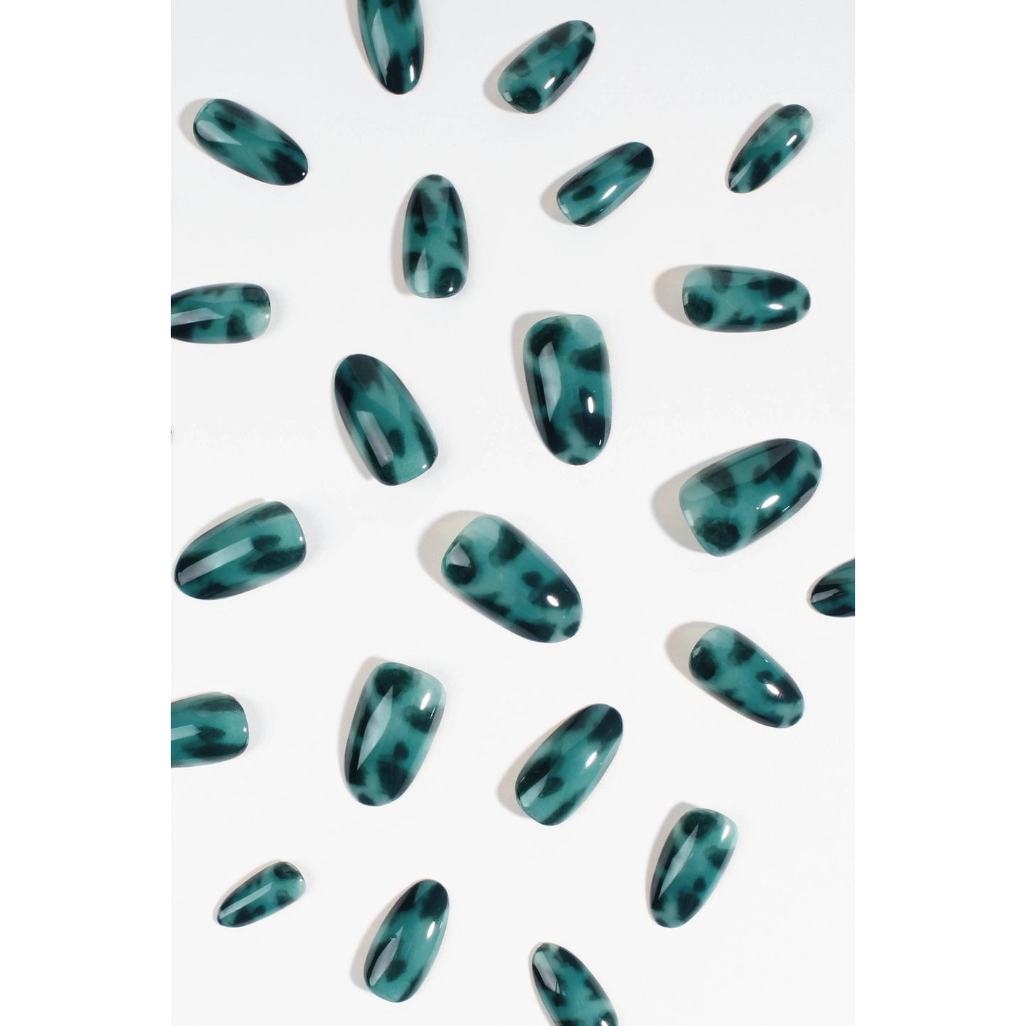 Emerald Amber Peacock Green Press-On Nails | Glossy Reusable & Non-Toxic