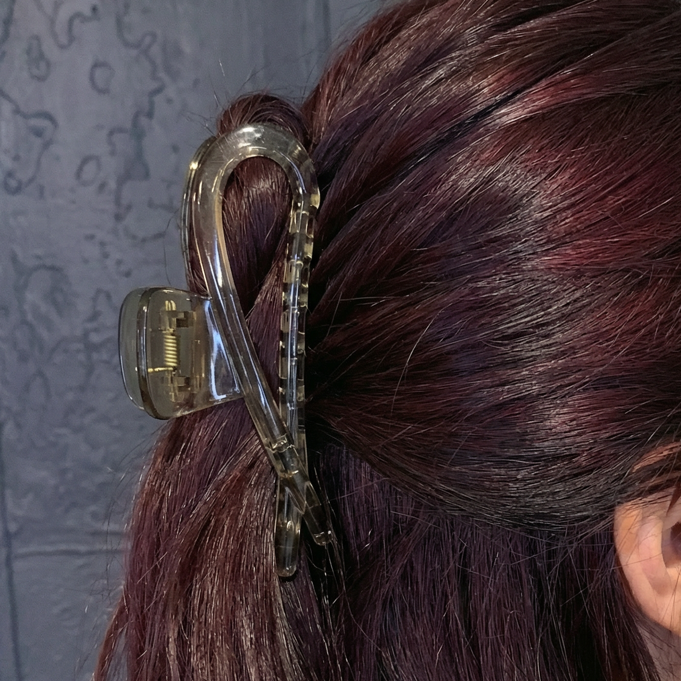 Fingers Crossed Hair Claw in 3 Color Options