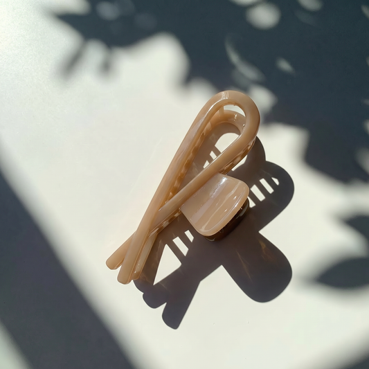 Fingers Crossed Hair Claw in 3 Color Options