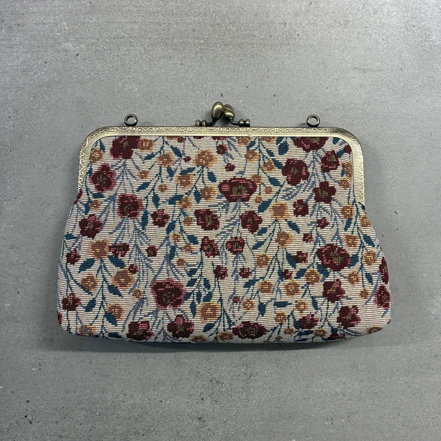 Floral Black Cat Kisslock Bag | Vintage Look Handbag Shoulder Bag