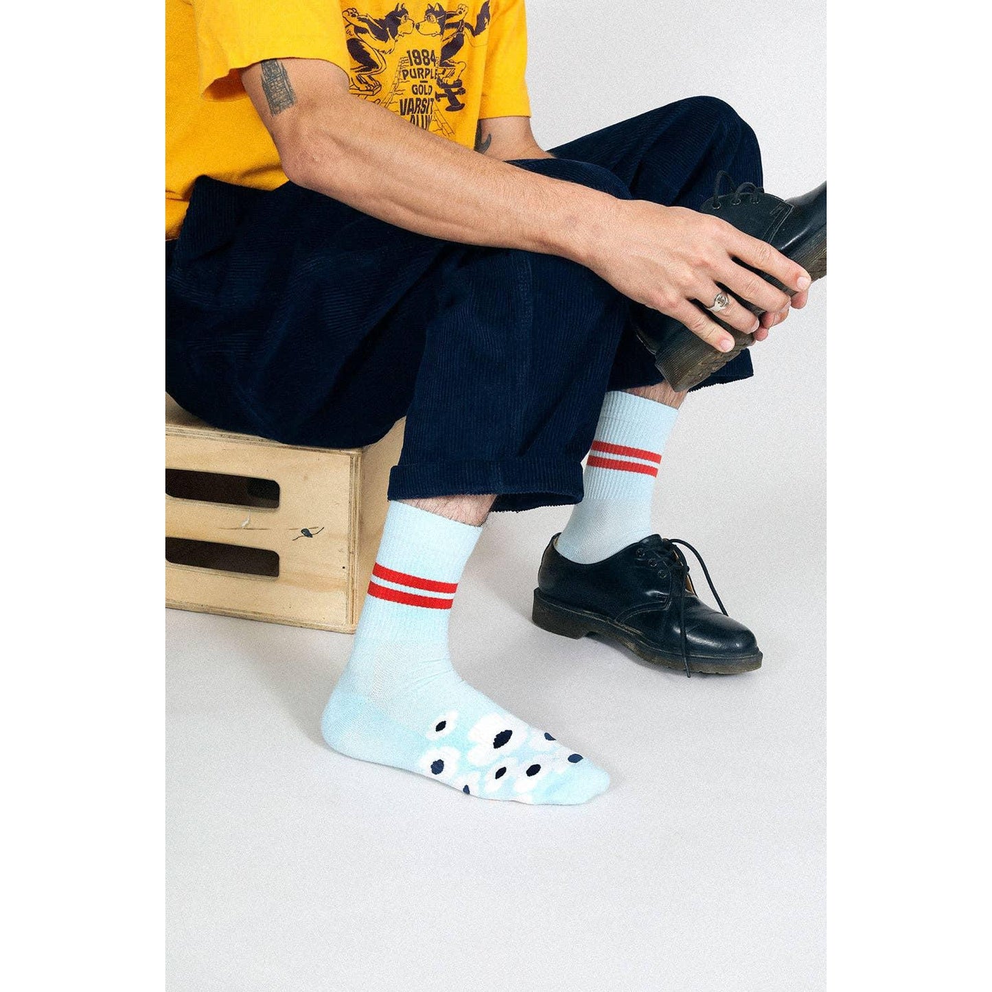 Floral Crew Socks | Men's Cushioned Crew Socks with Arch Support | Breathable Combed Cotton Socks Size 9–12