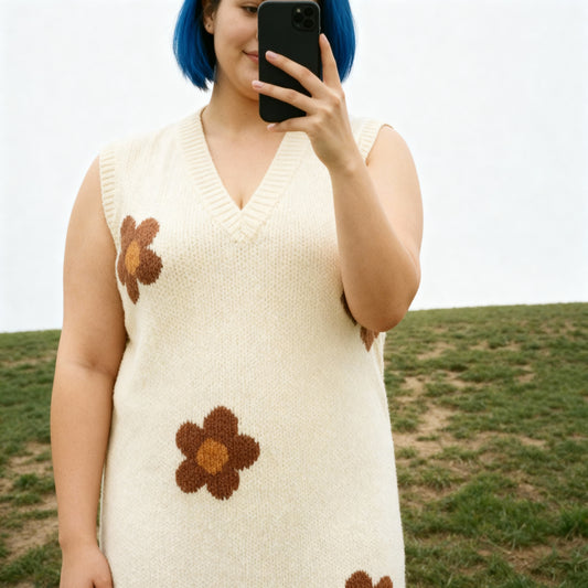 Flower Sweater Dress in Cream | Sleeveless V-Neck Knit Mini Dress with All-Over Intarsia [SM–XL]