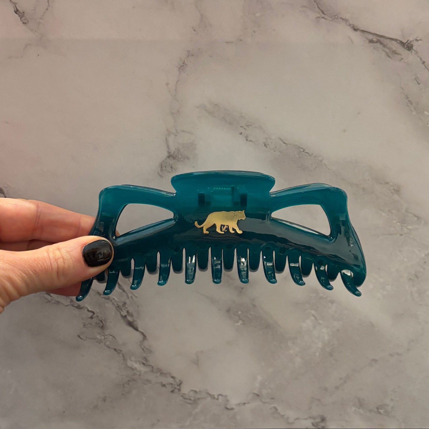 Giant Emerald Megabow Hair Claw for Long, Thick Hair | Velvet Claws Panther Icon in Gold Foil