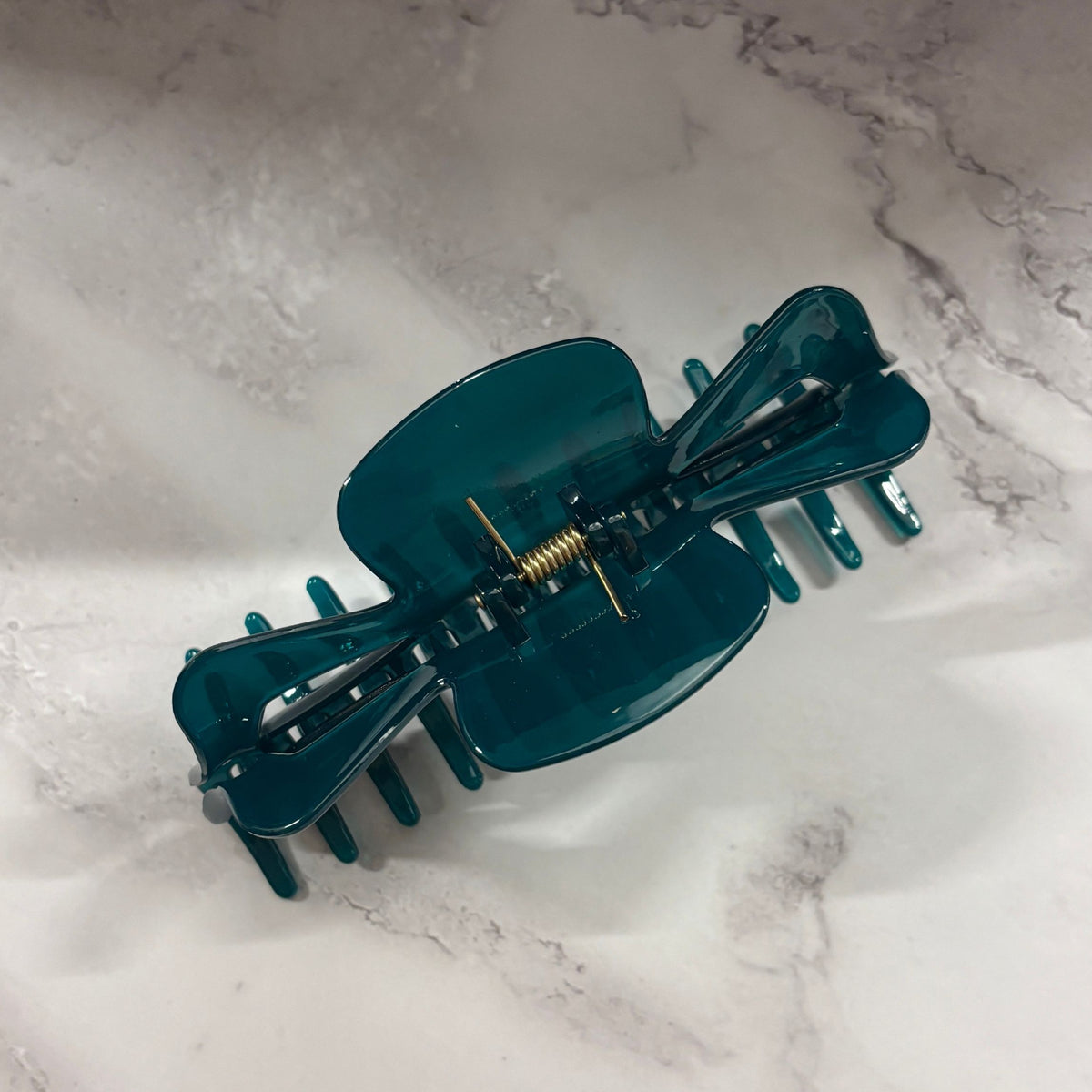 Giant Emerald Megabow Hair Claw for Long, Thick Hair | Velvet Claws Panther Icon in Gold Foil