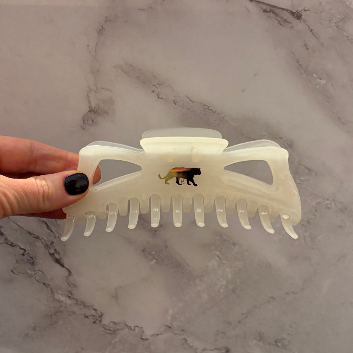 Giant Fresh Cream Megabow Hair Claw for Long, Thick Hair | Velvet Claws Panther Icon in Gold Foil