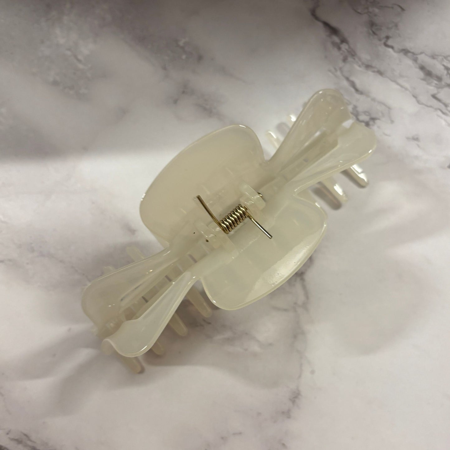 Giant Fresh Cream Megabow Hair Claw for Long, Thick Hair | Velvet Claws Panther Icon in Gold Foil