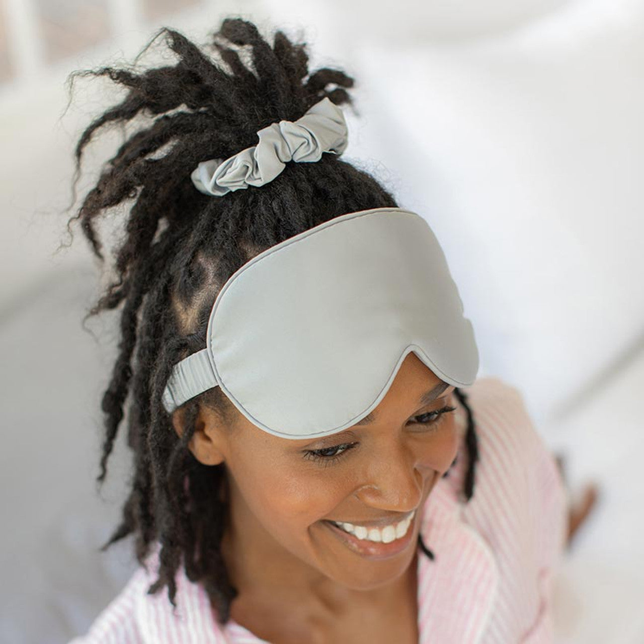 Giftable Gray Goodnight Gorgeous Satin Sleep Set [Includes Pillowcase, Sleep Mask + Scrunchie]