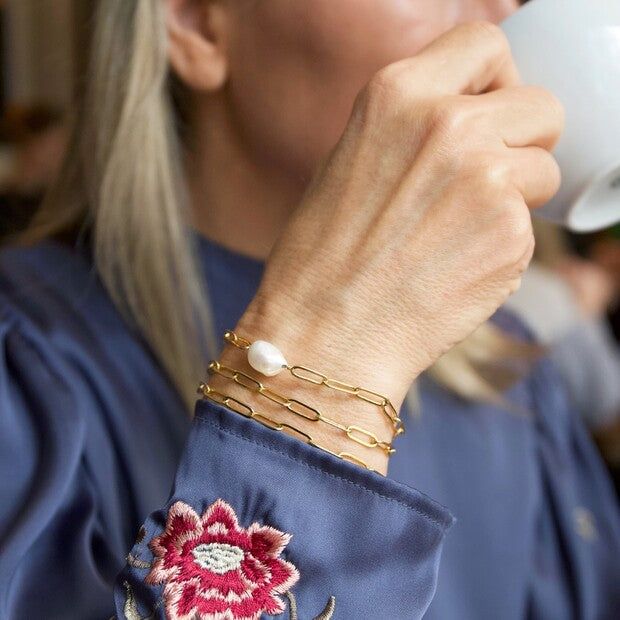 Gold Cable Chain and Pearl Bracelet | Designed in the UK | 14K Gold Plated