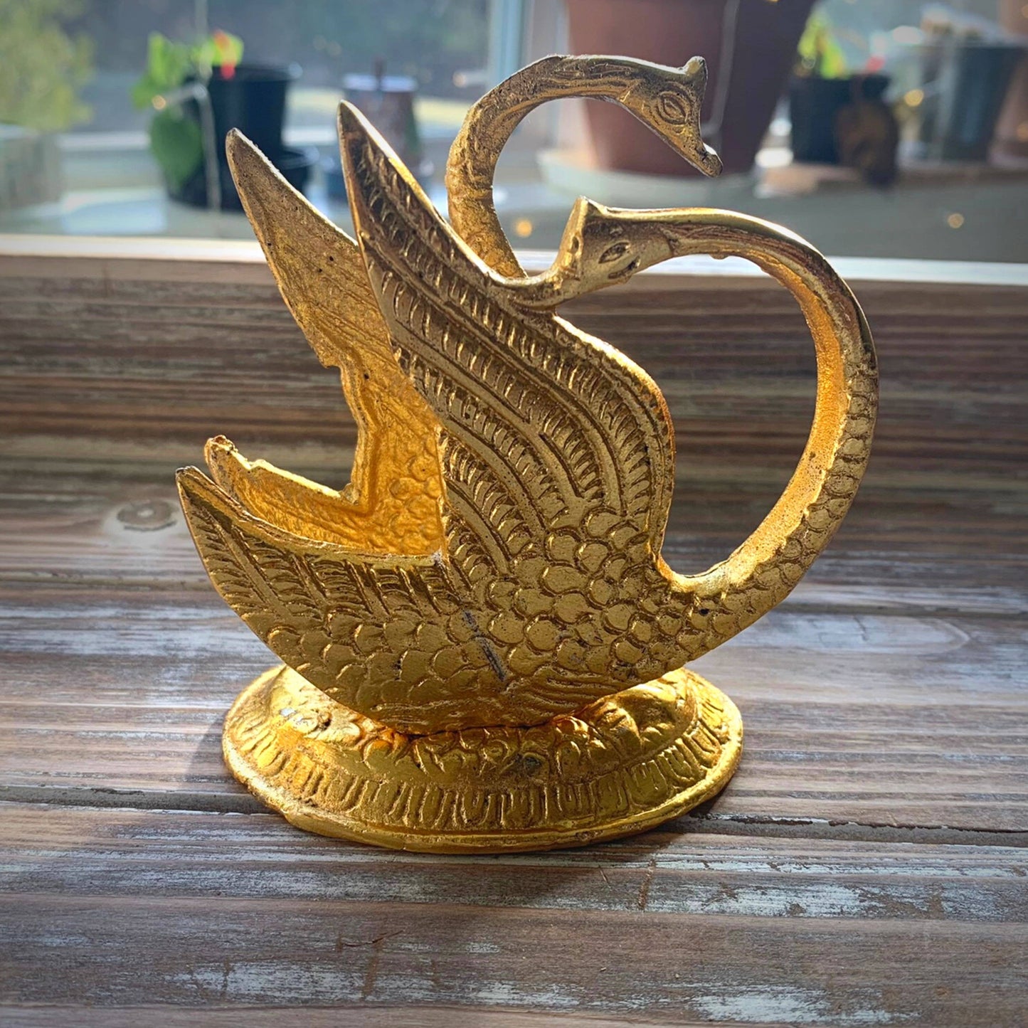Golden Swan Cocktail Napkin or Mail Holder – Elegant Decor Figurine Gift for Home & Office