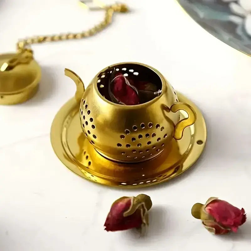 Golden Teapot Shaped Tea Infuser, Tea Drain, Tea Strainer | 1.58" x 1.18"