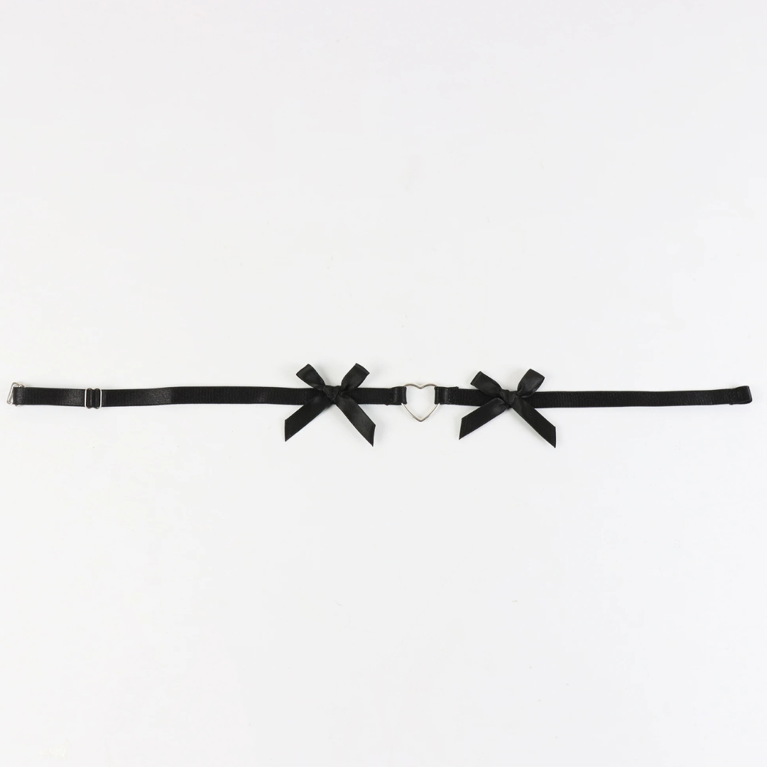 Gothic Heart Garter | Black Leg Garter with Silver Openwork Heart