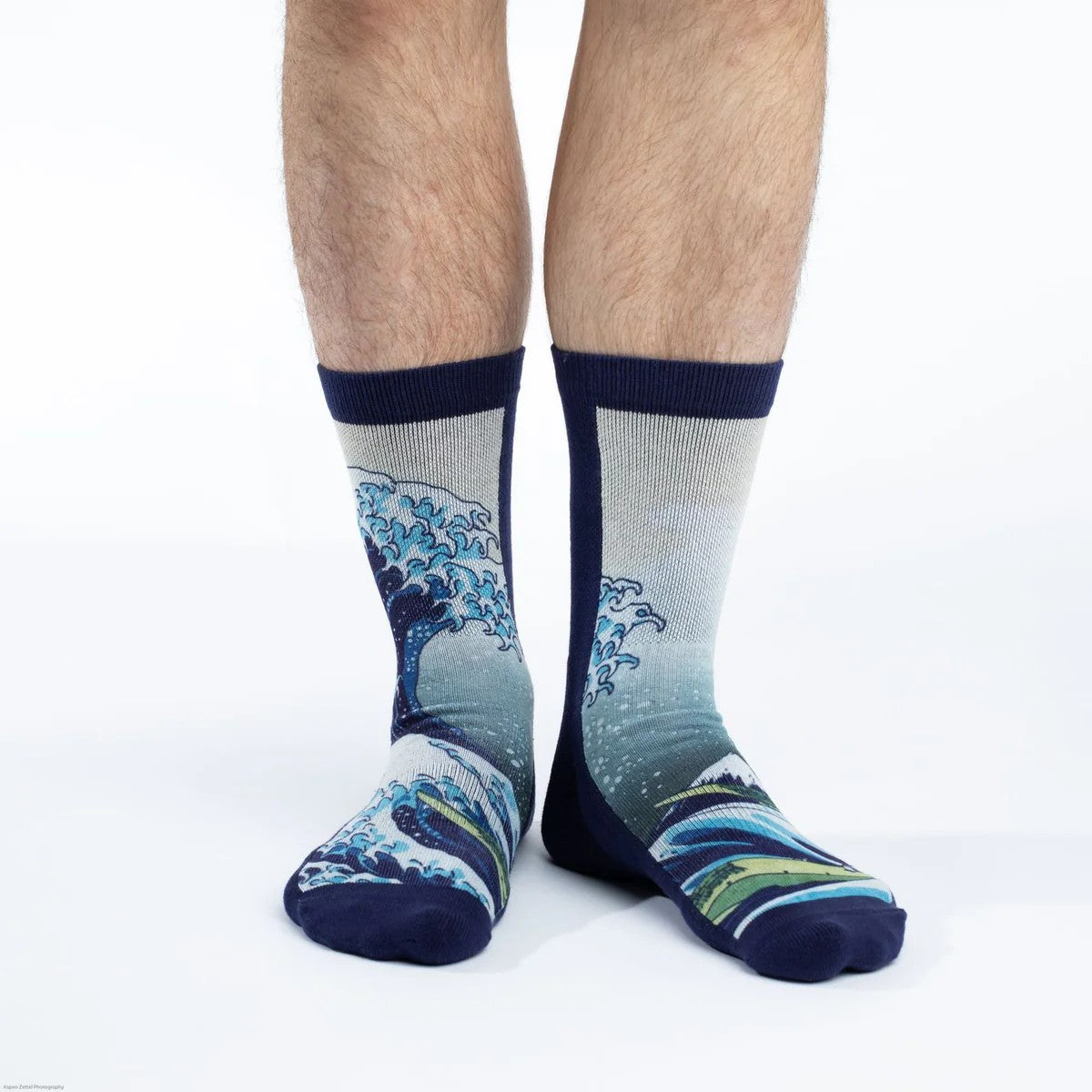 Great Wave off Kanagawa Art Men’s Socks | Ocean Lover Crew Socks