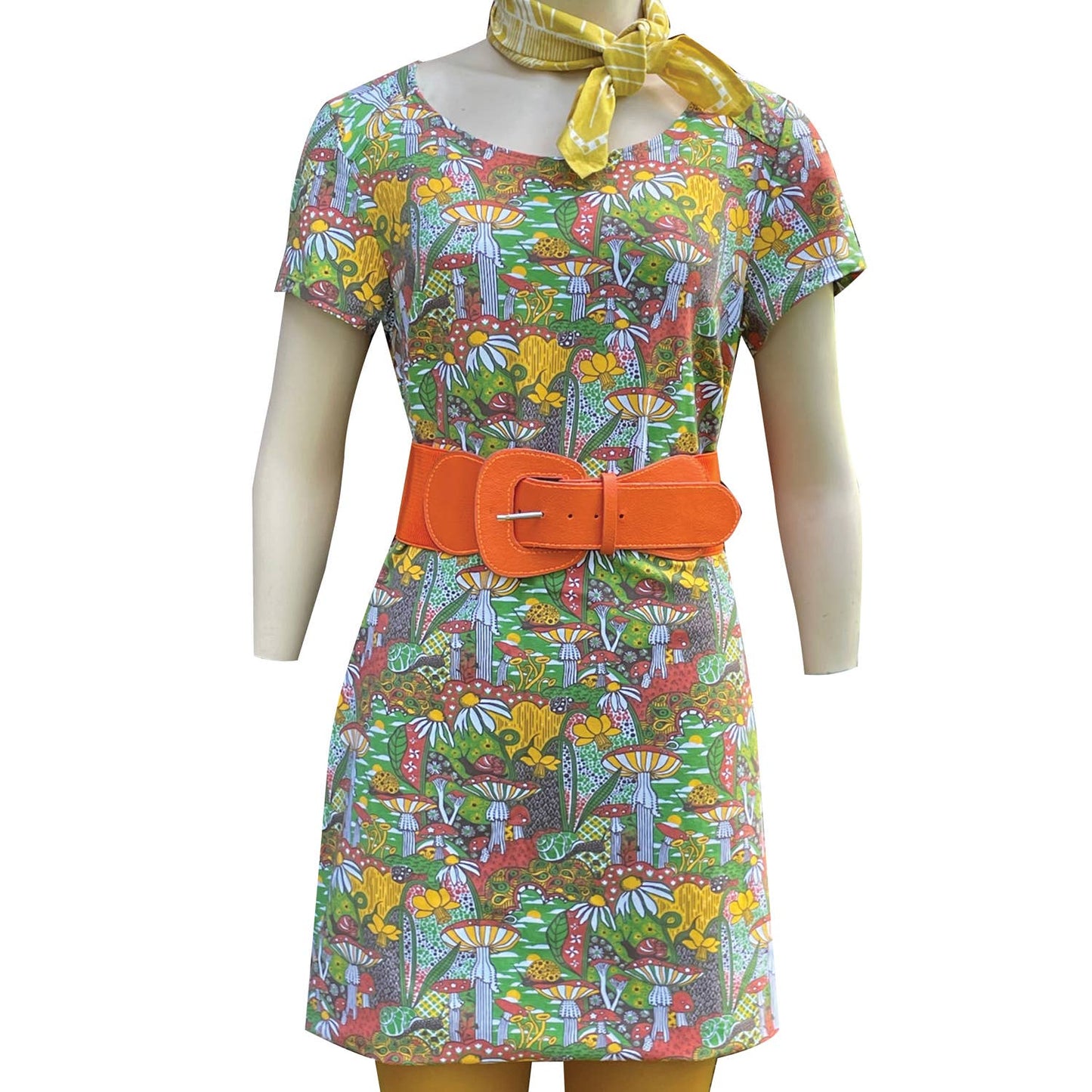 Groovy Mushroom & Snail Pocket A-Line Tunic Dress in Olive | Retro 60s-70s Inspired [L-2X]