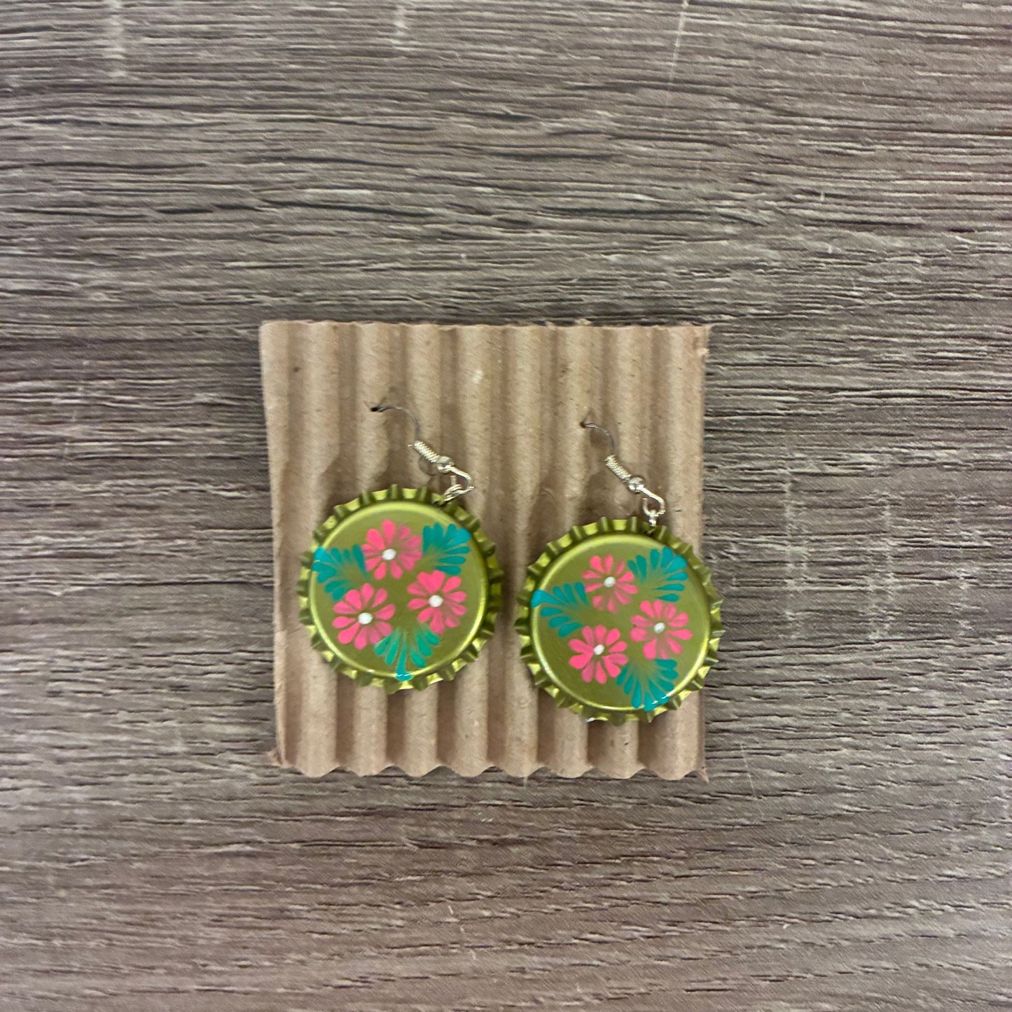 Hand Painted Bottlecap Frida Kahlo Earrings in 4 Color Combos | Made in Peru Hook Dangling Earrings