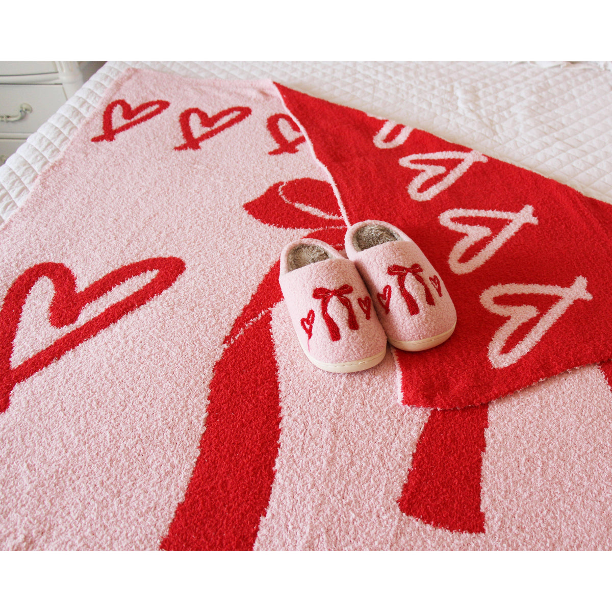 Hearts and Bows Cozy Reversible Blanket Cupids Bows | Bow-Tastic Gianna 50" x 60"