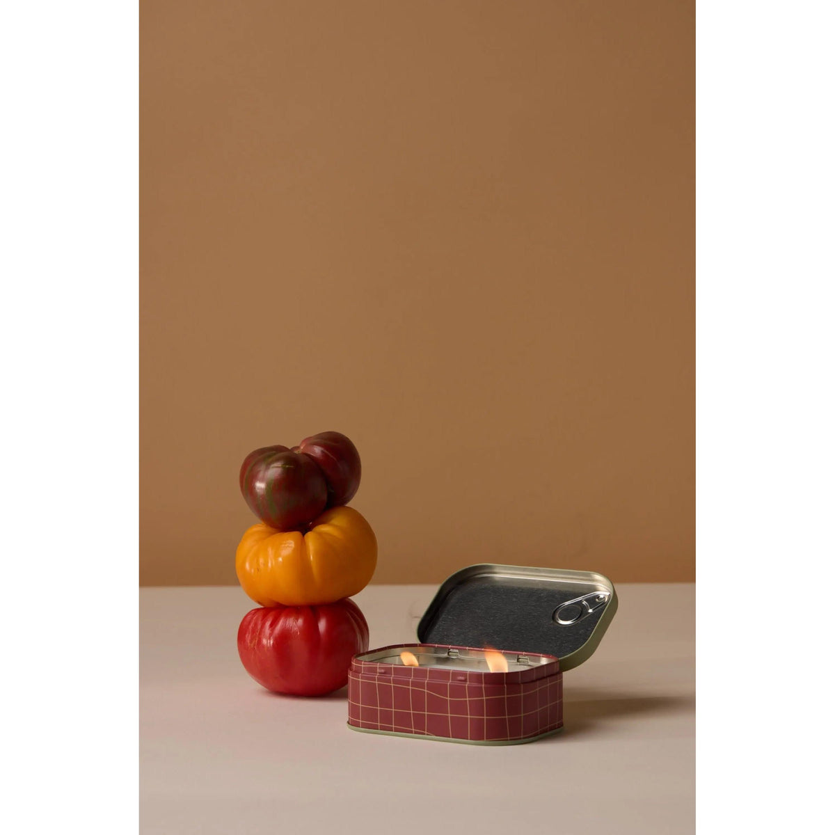 Heirloom Tomato Bistro Tin Candle - fragrance 3
